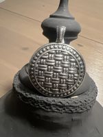 Schöner runder Anhänger 