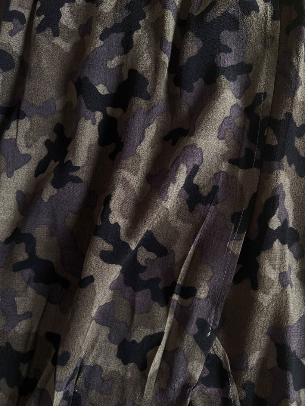 Gonne: Maxi Wrap Rock Camouflage-Muster Grösse S – Usato da Hünenberg See venduto da mississauga 2