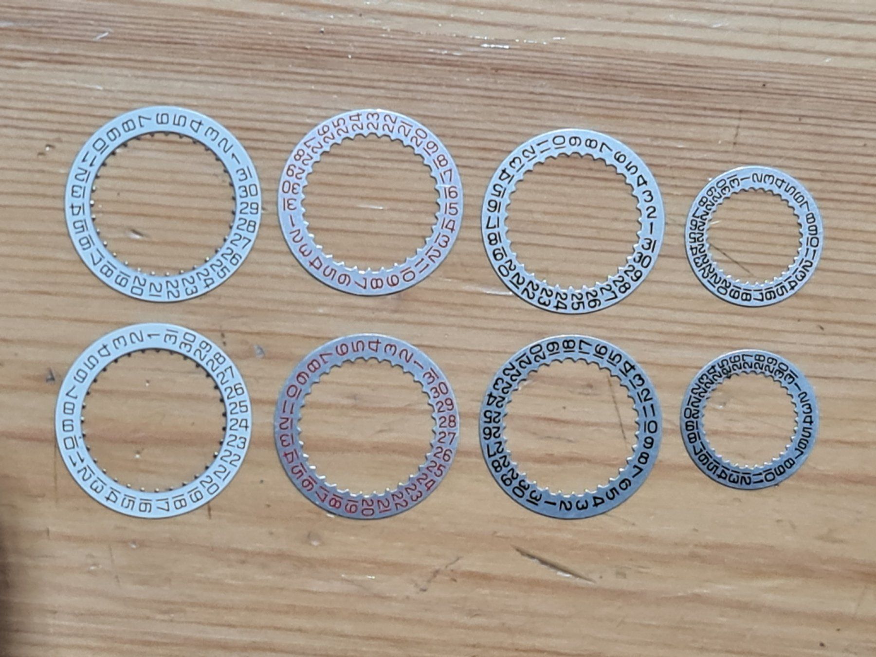 Orologi: Datumscheibe  Diverse – Nuovo (secondo la descrizione) da Winterthur venduto da Hai6