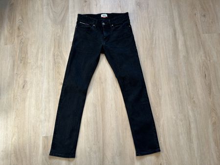 Tommy Jeans Herren Slim Scanton 31/32 Schwarz