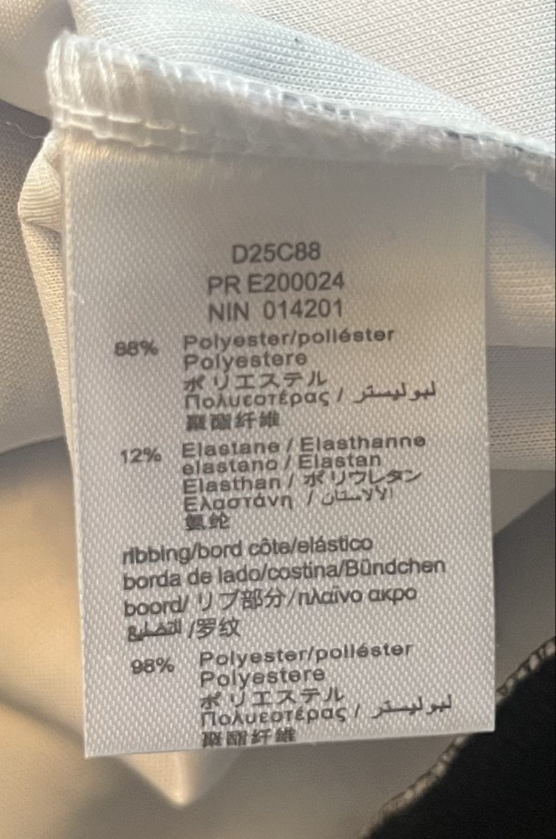 DKNY Pullover & Sweatshirts: DKNY Sweatshirt 10Y – Gebraucht aus Birmensdorf ZH von Liruli 4