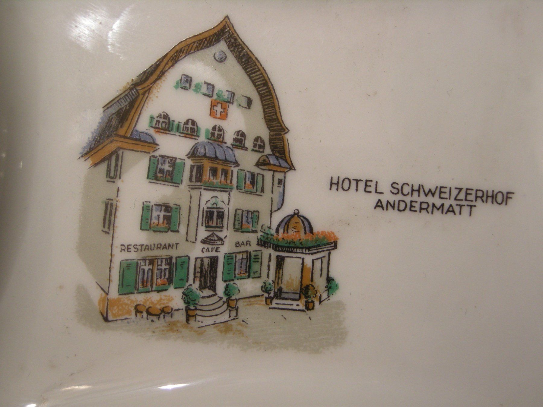 Assiettes: SCHALE HOTEL SCHWEIZERHOF ANDERMATT UM 1950, LANGENTHAL – D'occasion à Eschenbach SG par eDaisy 2