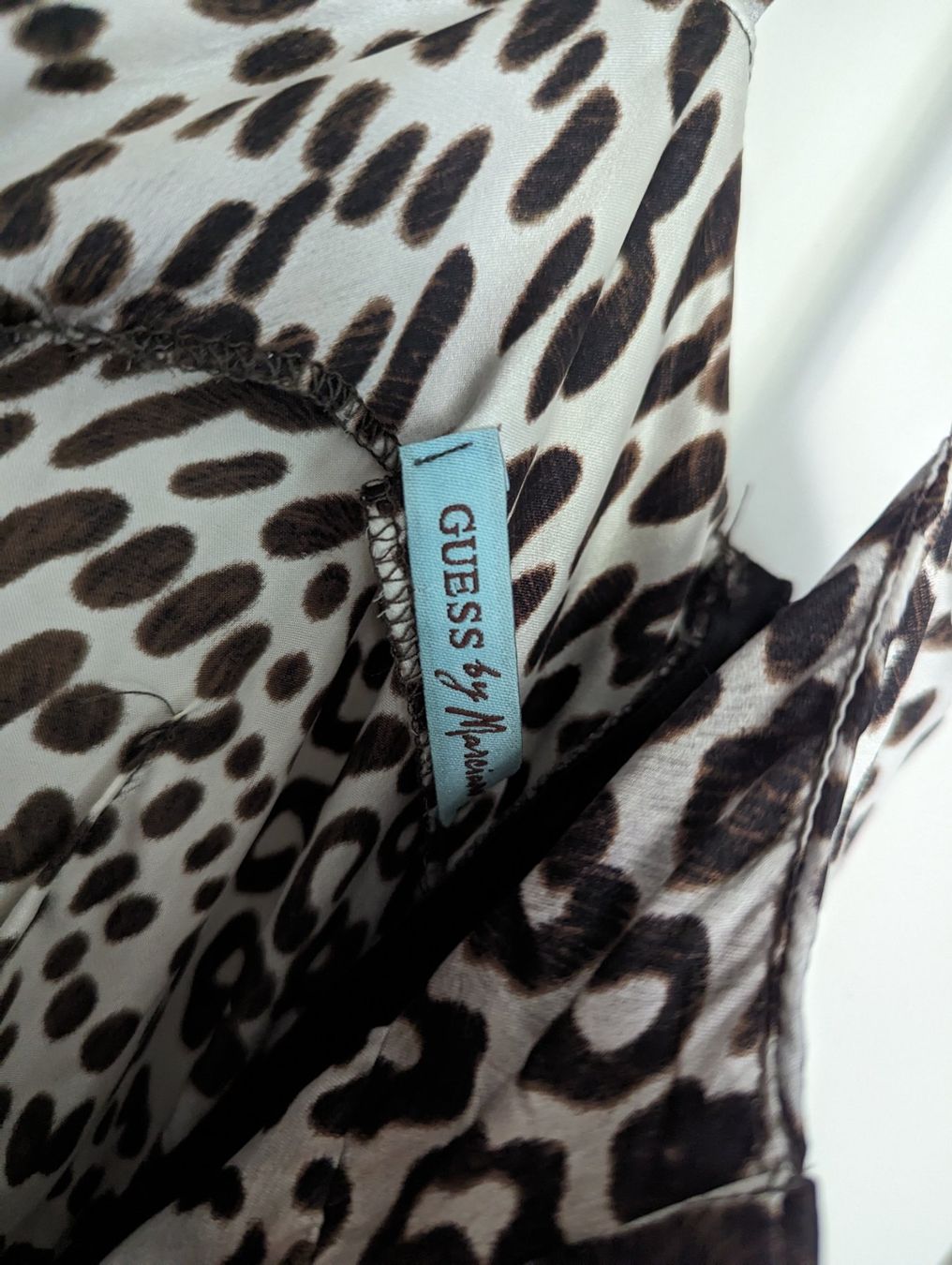 Guess Kleider: Kleid Leoprint Marke Guess, Gr. S, Neu – Neu (gemäss Beschreibung) aus Chur von Ronja777 5