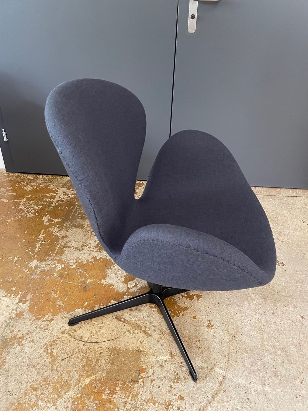 Fritz Hansen Poltrone: Fritz Hansen Swan_Arne Jacobsen 1958_NEU – Nuovo (secondo la descrizione) da Herisau venduto da playoff15 1
