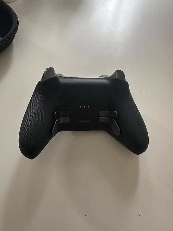 Controller: Elite controller xbox + steelseries headset – Usato da Zürich venduto da eliab02 3