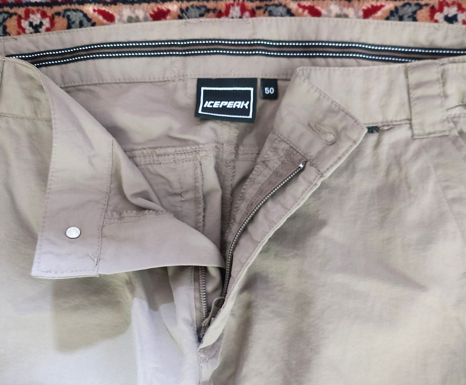Icepeak Pantaloni: Pantalon randonnée Icepeak transformable en short T-50 – Usato da Grandson venduto da proekt 2