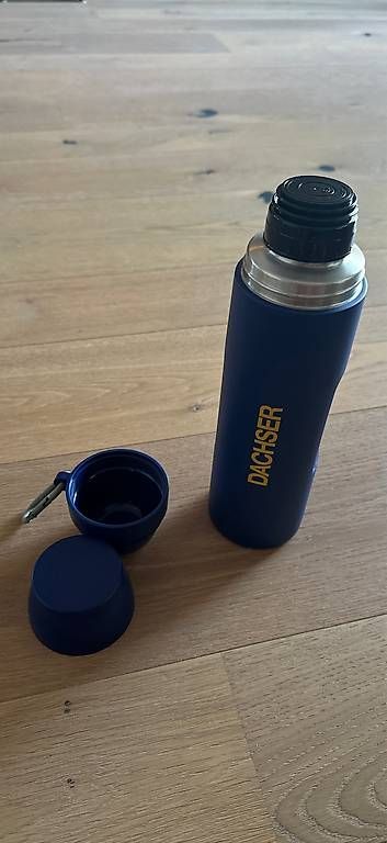 Borracce & Thermos: Dachser Thermoskanne / Isolierflasche blau – Nuovo e nell'imballaggio originale da Erlinsbach venduto da BUCY03