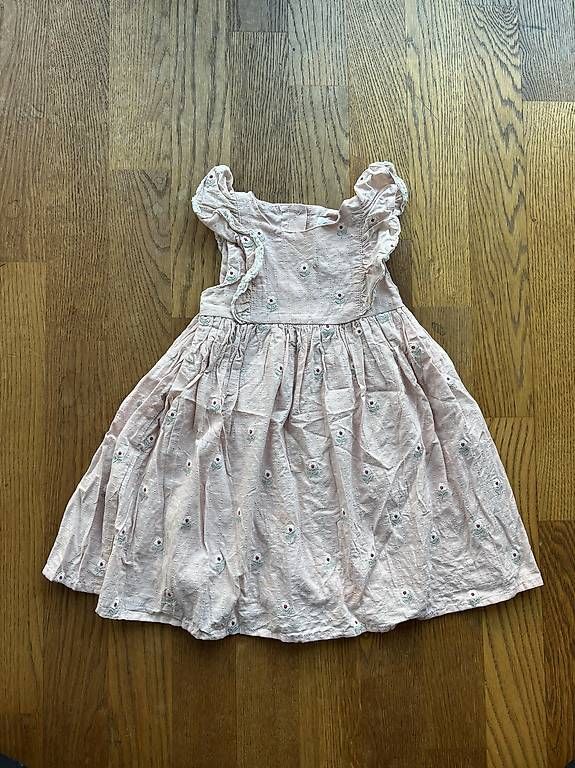 Kleider & Röcke: Kleid C&A, Gr. 86 – Gebraucht aus Ottenbach von BOL