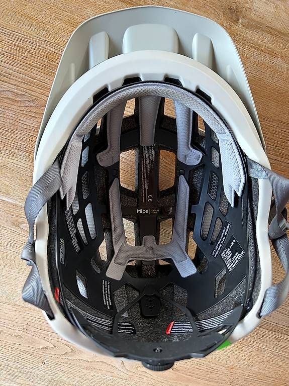 Caschi: Smith Engage 2 MIPS – Nuovo (secondo la descrizione) da Toffen venduto da Topcase850 2