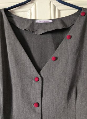 LA PETITE FRANÇAISE : Robe grise élégante et originale 40-42