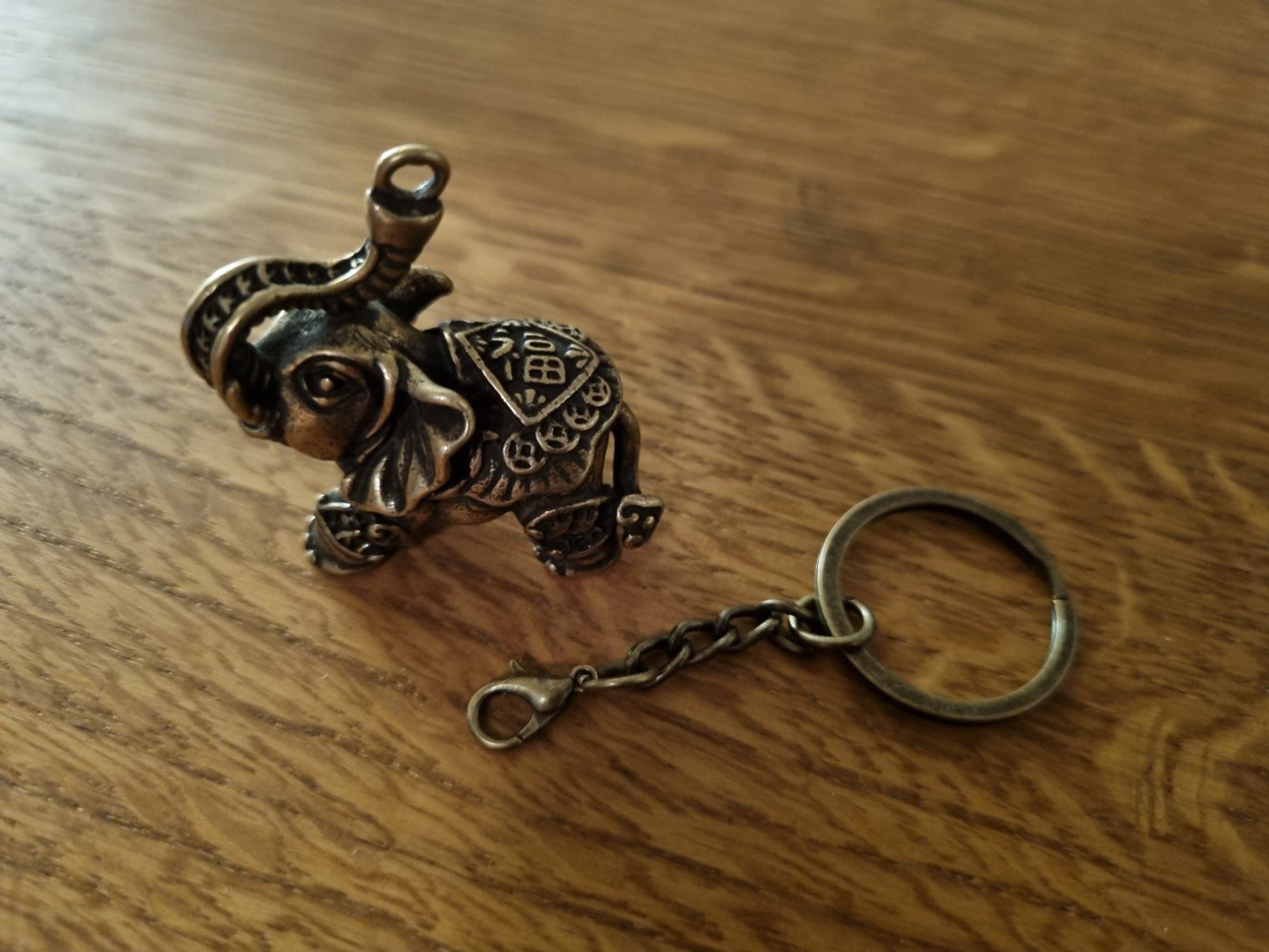 Portachiavi: Glücksbringer - Elefant an Schlüsselanhänger – Nuovo (secondo la descrizione) da Gattikon venduto da myartshop 1