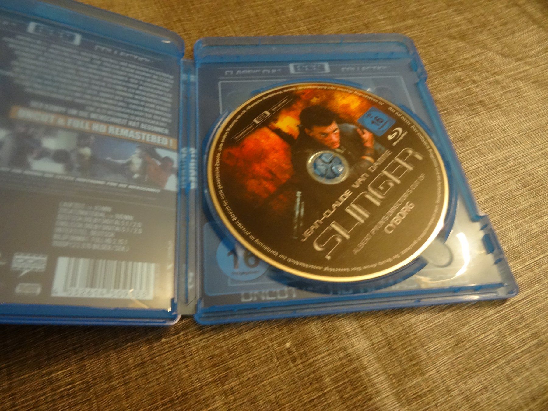 Tutti i DVDs: Blu-ray Slinger Albert Pyun's Director's Cut – Usato da Olten venduto da Disc-Verkauf 1