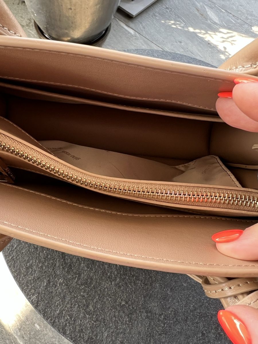 Sacs femmes: Ledertasche von Gino Rossi  – Neuf (Voir description) à Döttingen par Steinklopferin 4