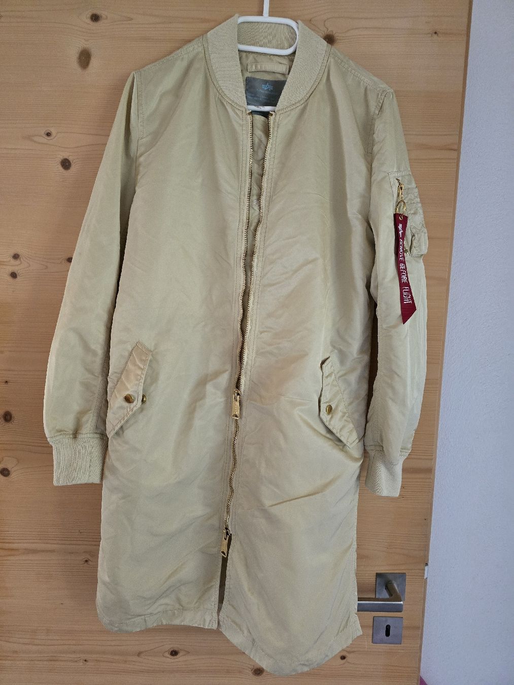 Alpha Industries Cappotti: Alpha Industries mantel – Usato da Serneus venduto da flower111