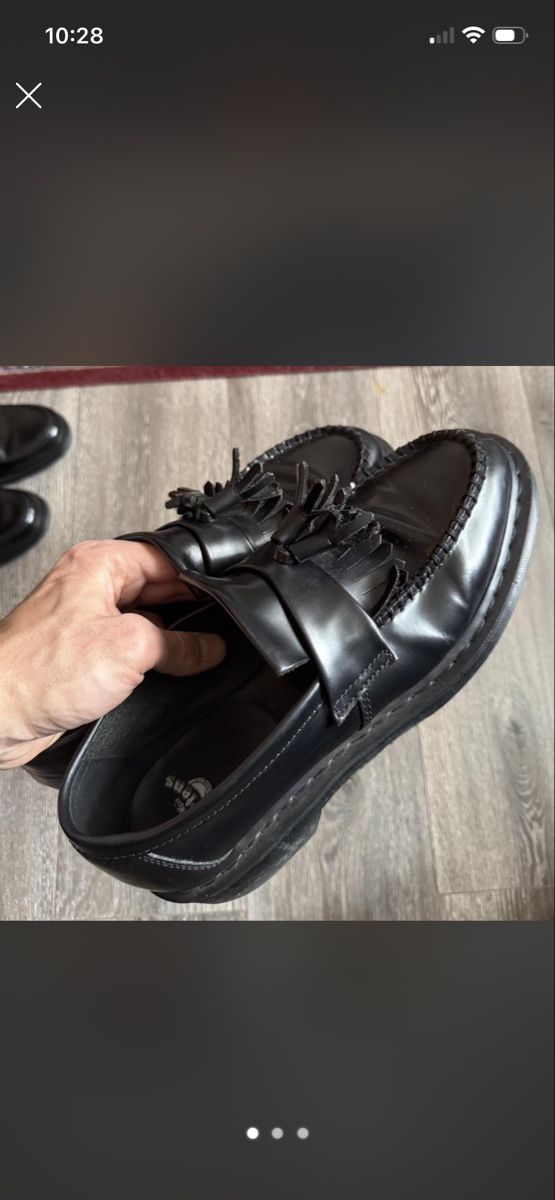 Dr. Martens Herrenschuhe: Dr. Martens 44 – Gebraucht aus Troistorrents von kil_5dl9