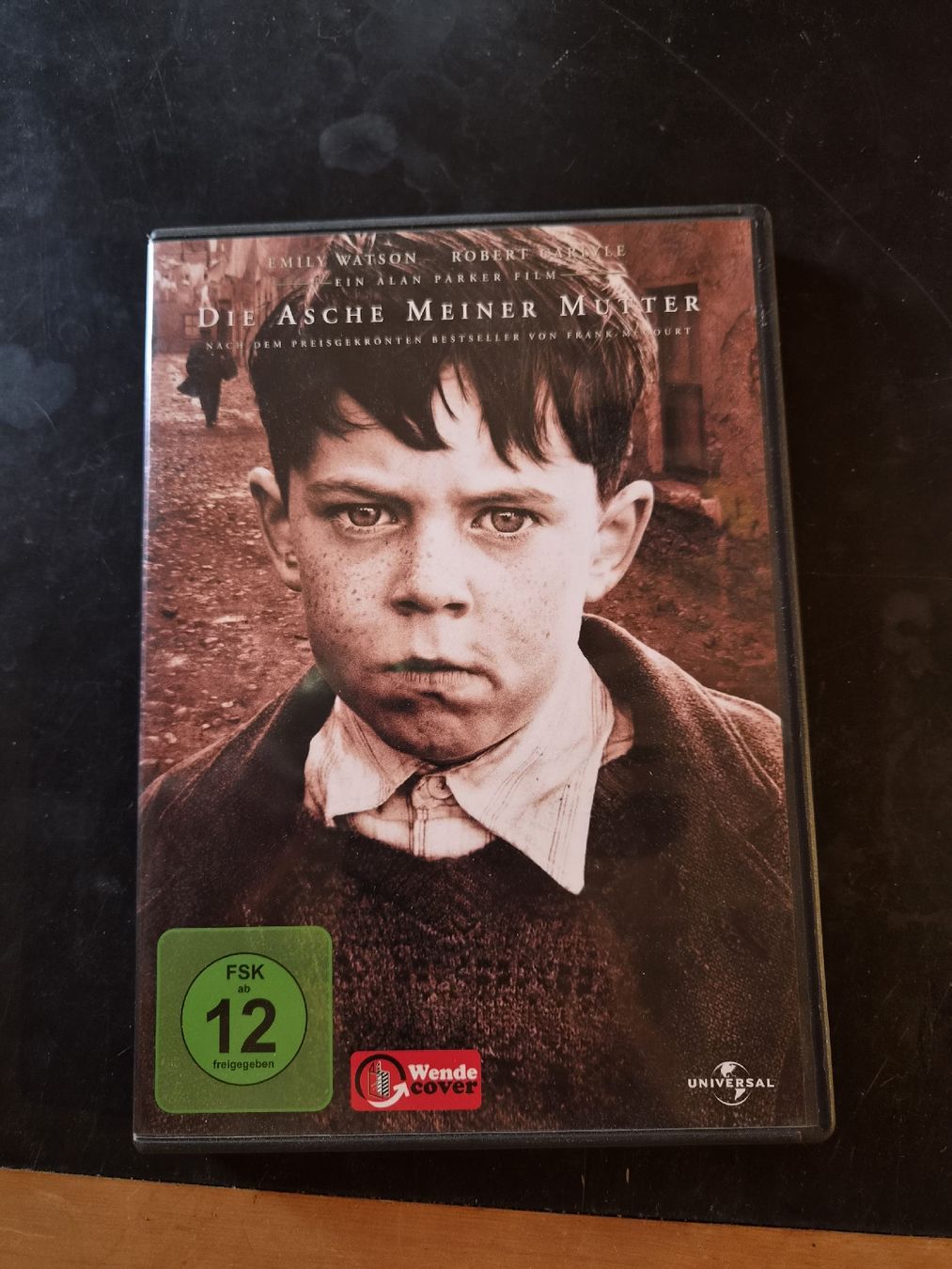 Tous les DVDs: Die Asche meiner Mutter /Angela's Ashes DVD – D'occasion à S-chanf par pat_9lxp