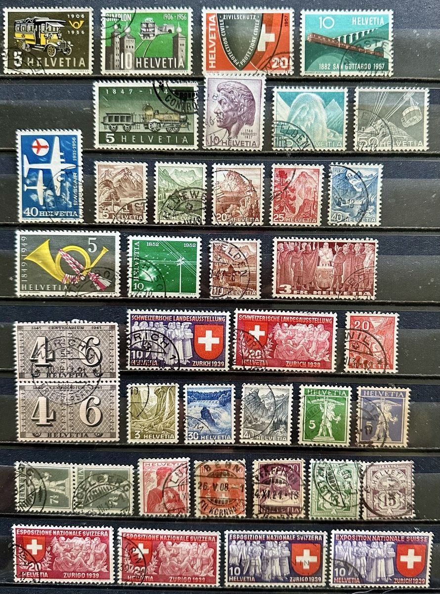 Tous les timbres: Schweiz  – D'occasion à Duebendorf par Fczfanrobi
