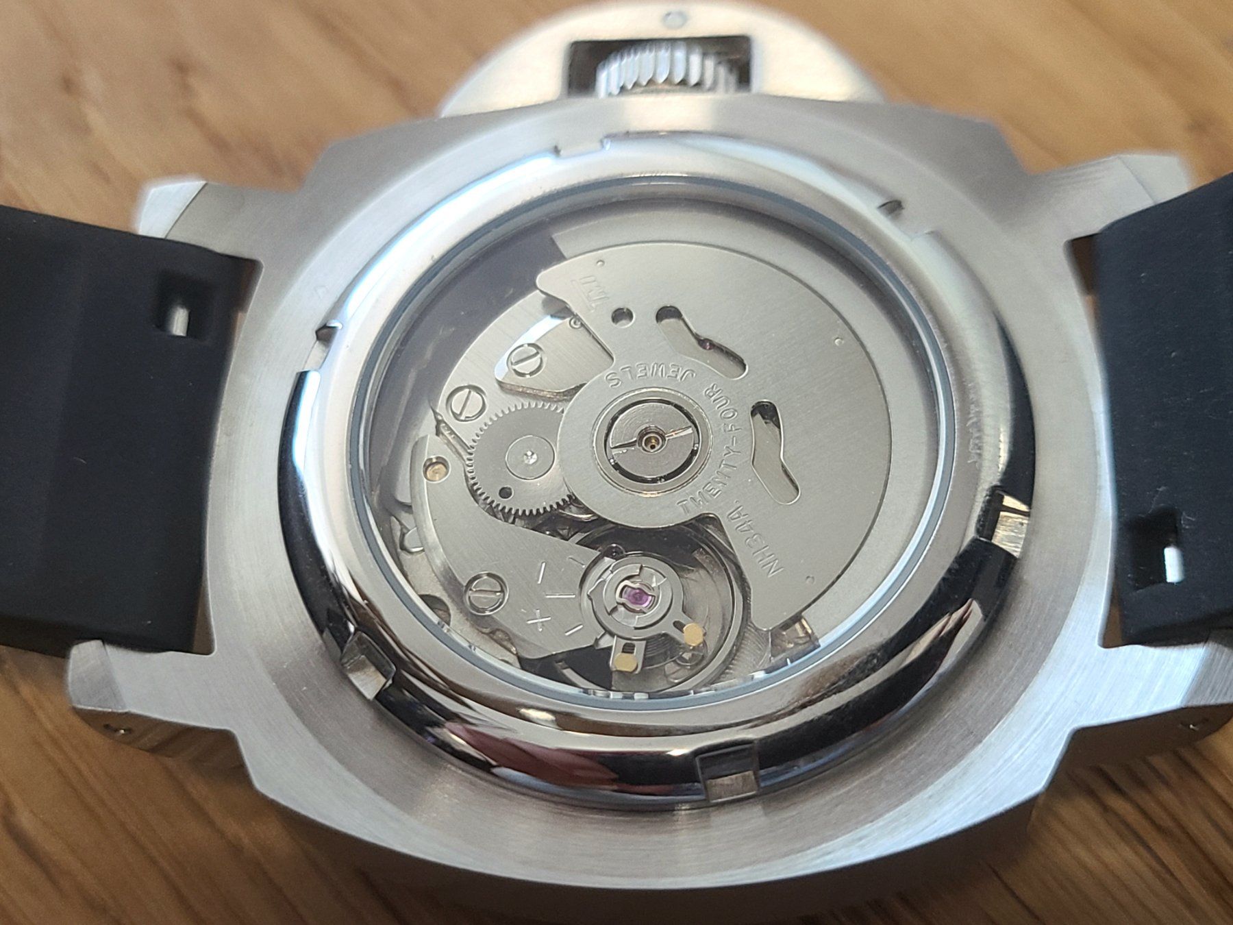 Orologi: Ungetragene GMT Automatik Uhr 40mm – Usato da Hochdorf venduto da 12swiss 7