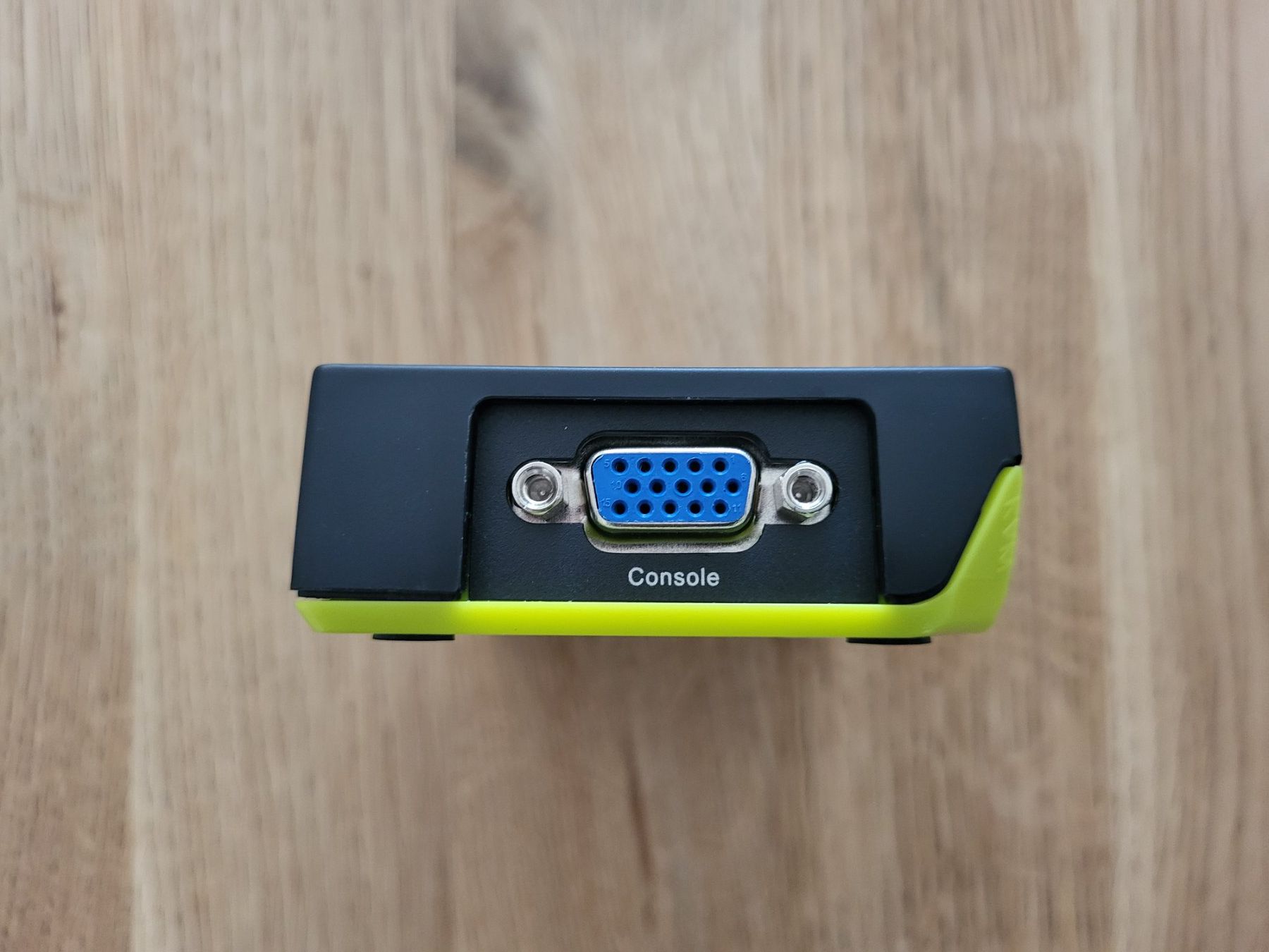 Hubs & Switches: LevelOne KVM Switch KVM-0221 2-Port USB mit Audio – Neu (gemäss Beschreibung) aus Waltenschwil von creativeline 5