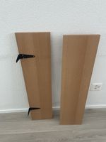 2 Wandregale Holzoptik mit schwarzen Winkeln gebraucht