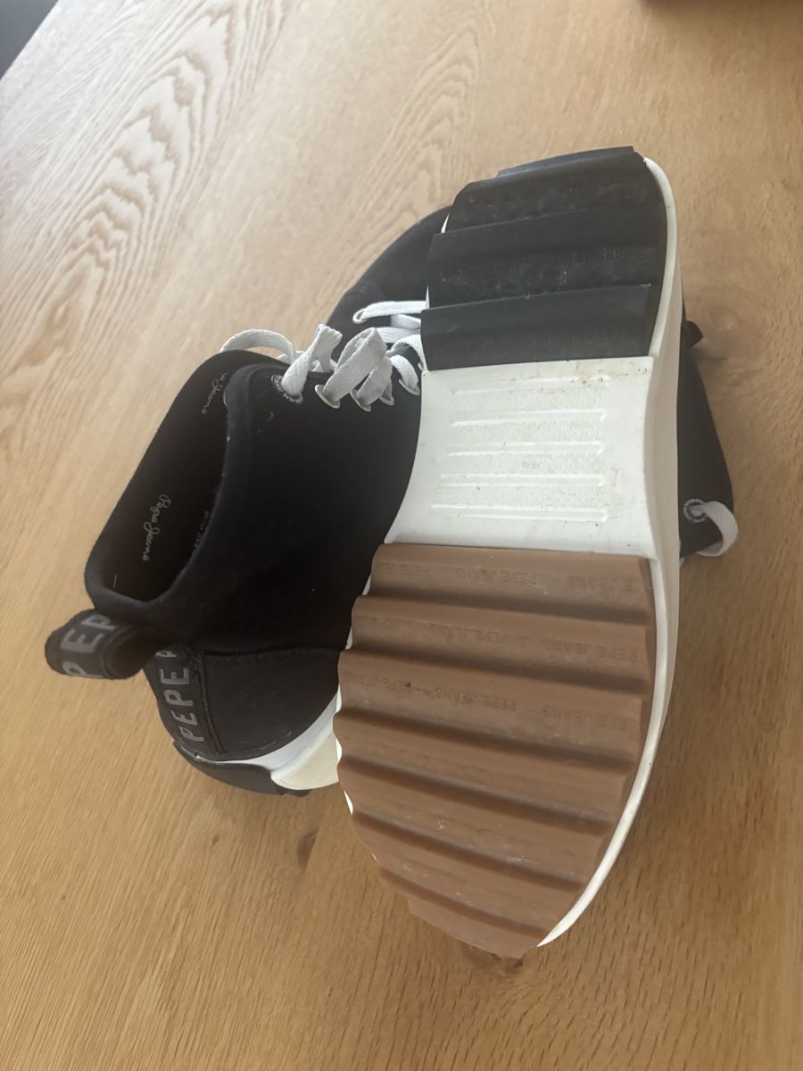 Scarpe da donna: Sneaker Gr.41 Pepe Jeans – Usato da Zug venduto da Biki72 3