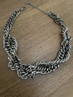 Collier Kette Silberfarben massiv geflochten guter Zustand