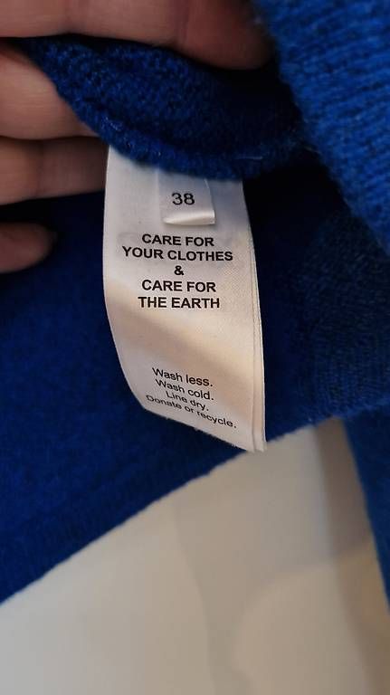 Pulls & Sweat-shirts: Pullover mit Wasserfallausschnitt – D'occasion à Seewen SO par Perle8 1