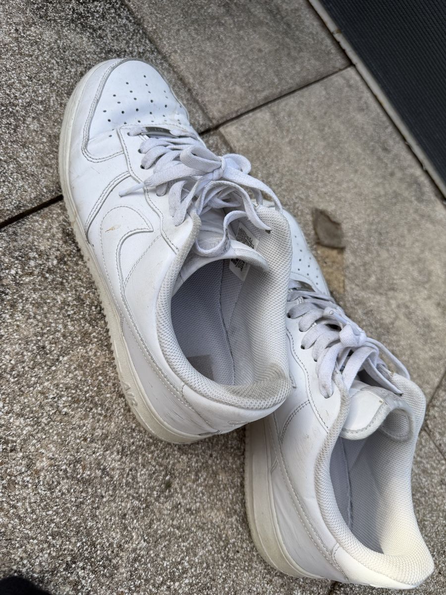 Nike Herrenschuhe: Baskets Nike Air Force 1 Blanches  – Gebraucht aus Montpreveyres von ahl_9hg2