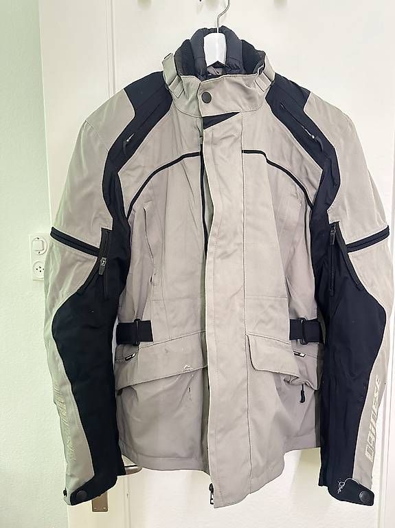 Dainese Kleiderpakete: Dainese Motorradjacke & Hose Set – Gebraucht aus Zürich von _RR_