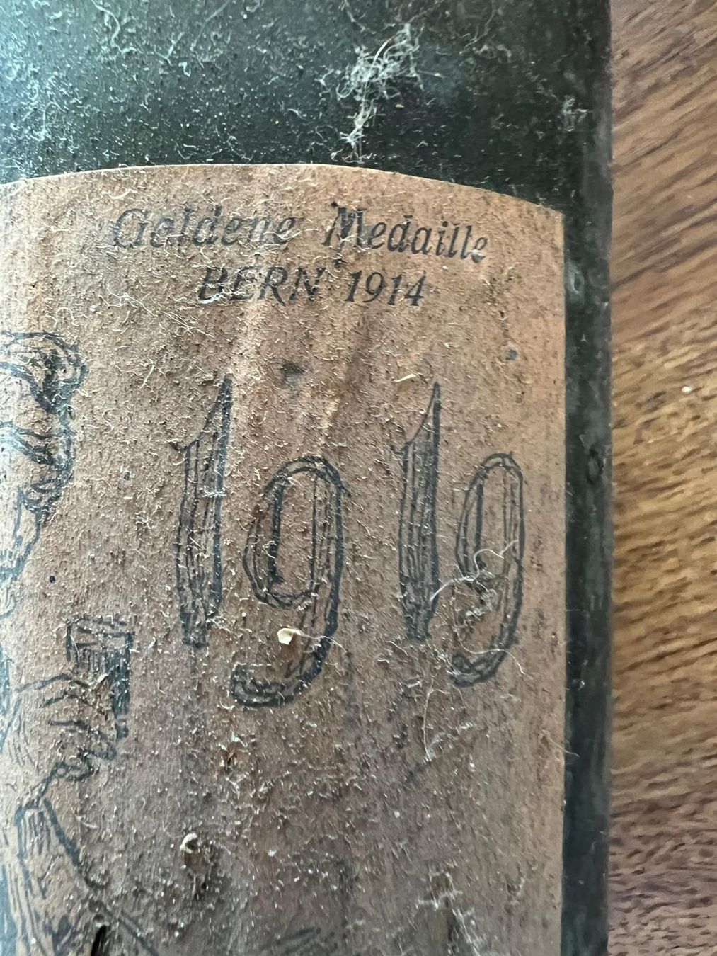 Vino: Wein 1919 Etikette bemalt von Albert Anker – Usato da Nidau venduto da Darkpooh 2