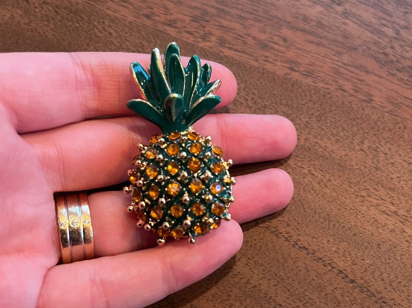 Spille & Fermagli: Ananas Brosche (Strass ) – Nuovo e nell'imballaggio originale da Gams venduto da Mariawicca 3