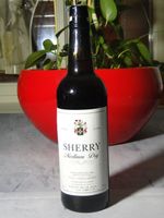 Vintage Sherry Medium Dry 1980er