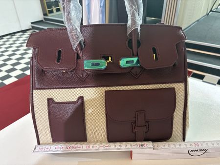 👜 Elegante Damenhandtasche – Neu  Stilvoll, modern 