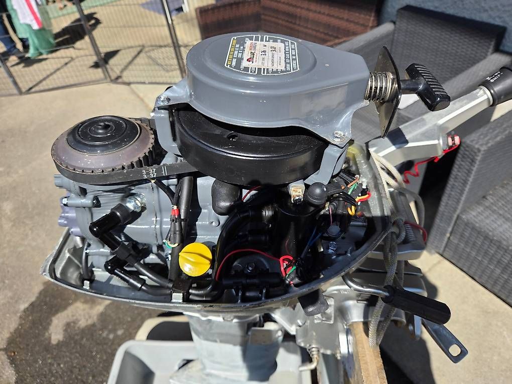 Motoren: Honda Ausenbordmotor  BF8B, Langschaft – Gebraucht aus Oberbalm von Drake60 2