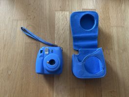 Fujifilm Instax Mini 9 Kamera mit Schutzhülle blau