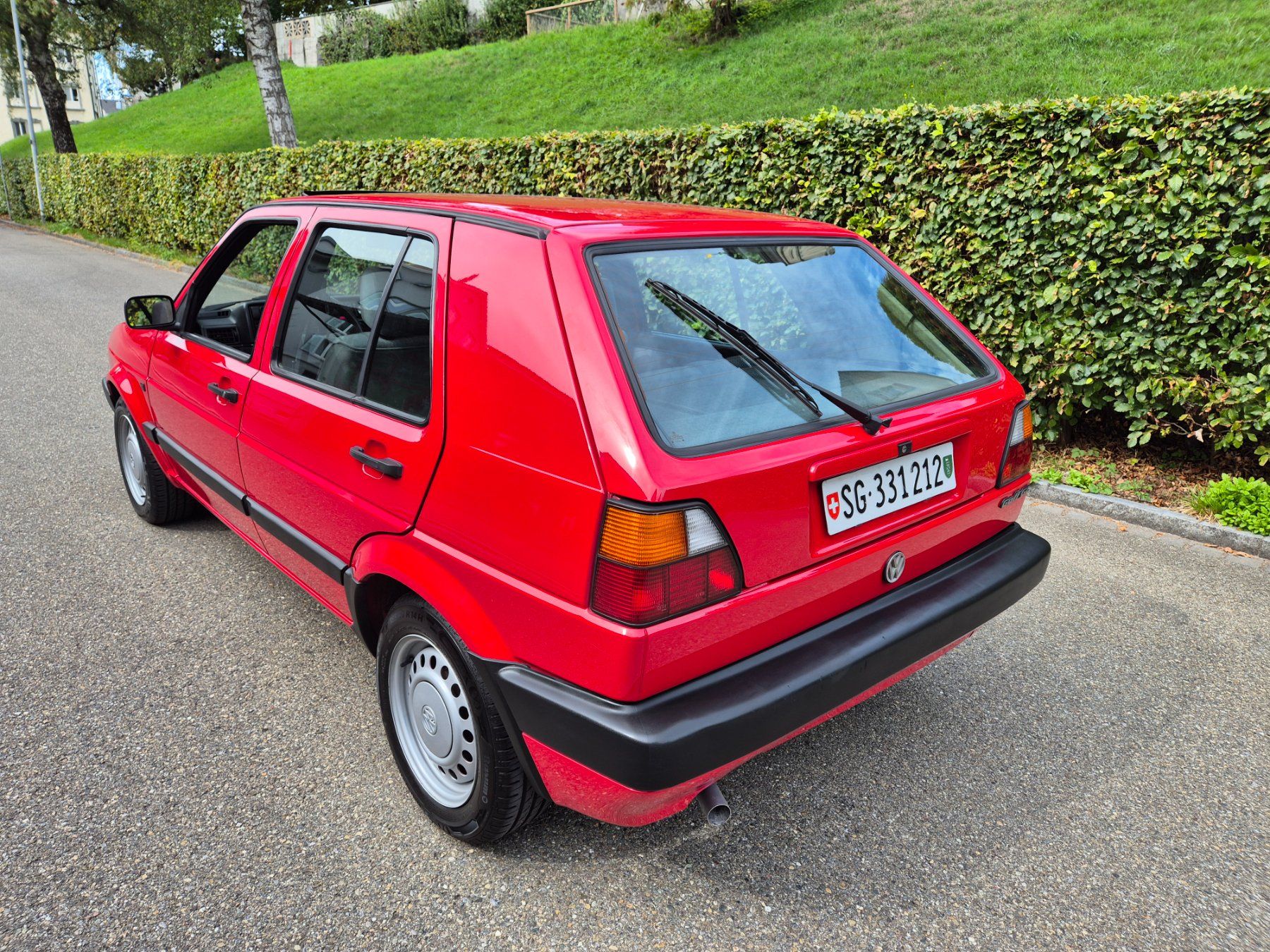 VW Automobili: vw golf 2 1.8 (Frisch mfk) – Usato da St gallen venduto da tas_2vw5 3