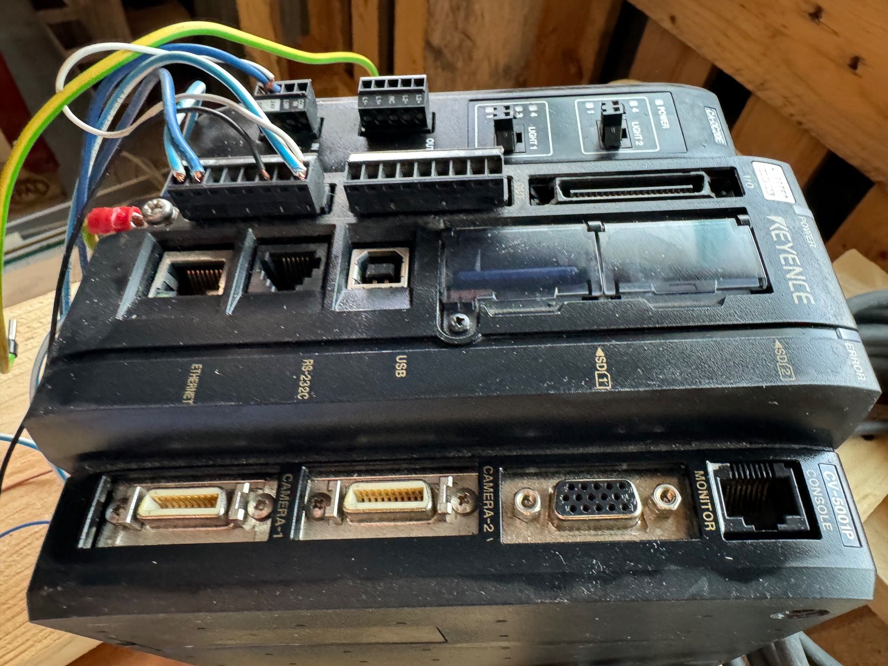 Componenti elettronici: KEYENCE HI SPEED DIGITAL  CV-5001  Machine Vision Controller – Usato da Eiken venduto da Skylight 2