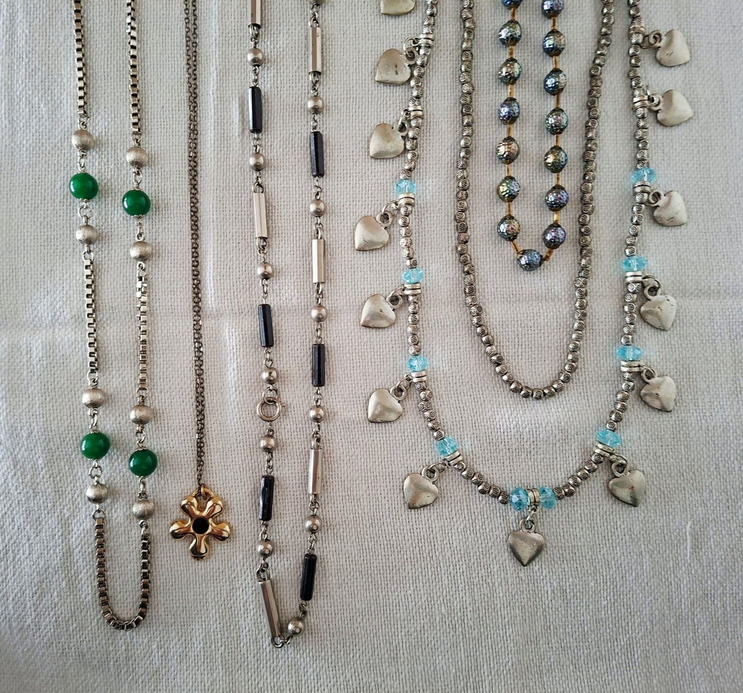 Autres bijoux: * 5 Halsketten * – D'occasion à Weiningen ZH par nic--ole