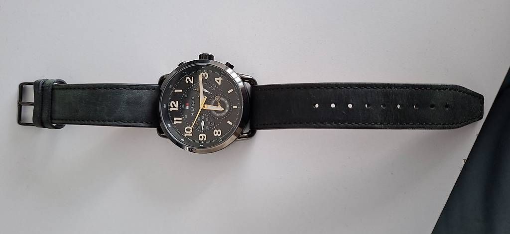 Tommy Hilfiger Orologi: Tommy Hilfiger Bold Chronograph Neuwertig – Usato da Bern venduto da Wario 2