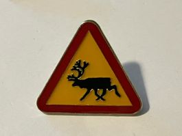 1 Pin Elche Warnschild