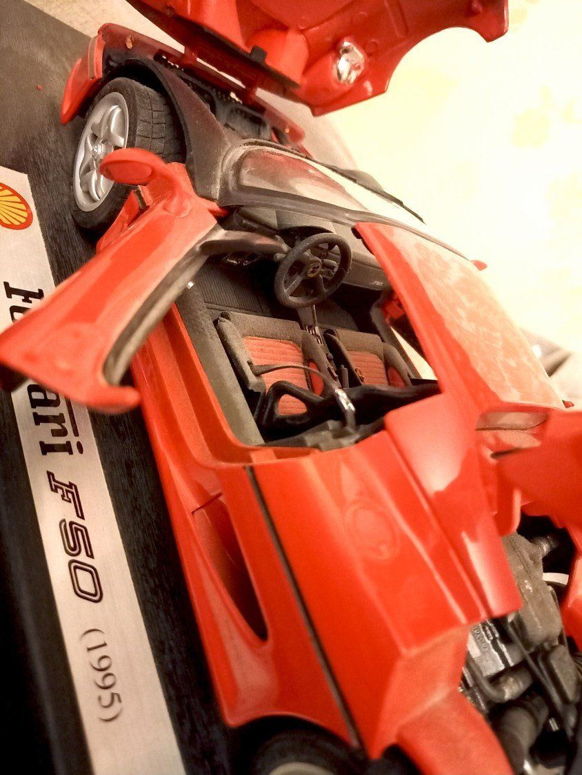 Ferrari Modellini d'auto: Modèl réduit Ferrari F50 Rouge – Usato da Ponts-de-Martel venduto da Henri-Louis 2
