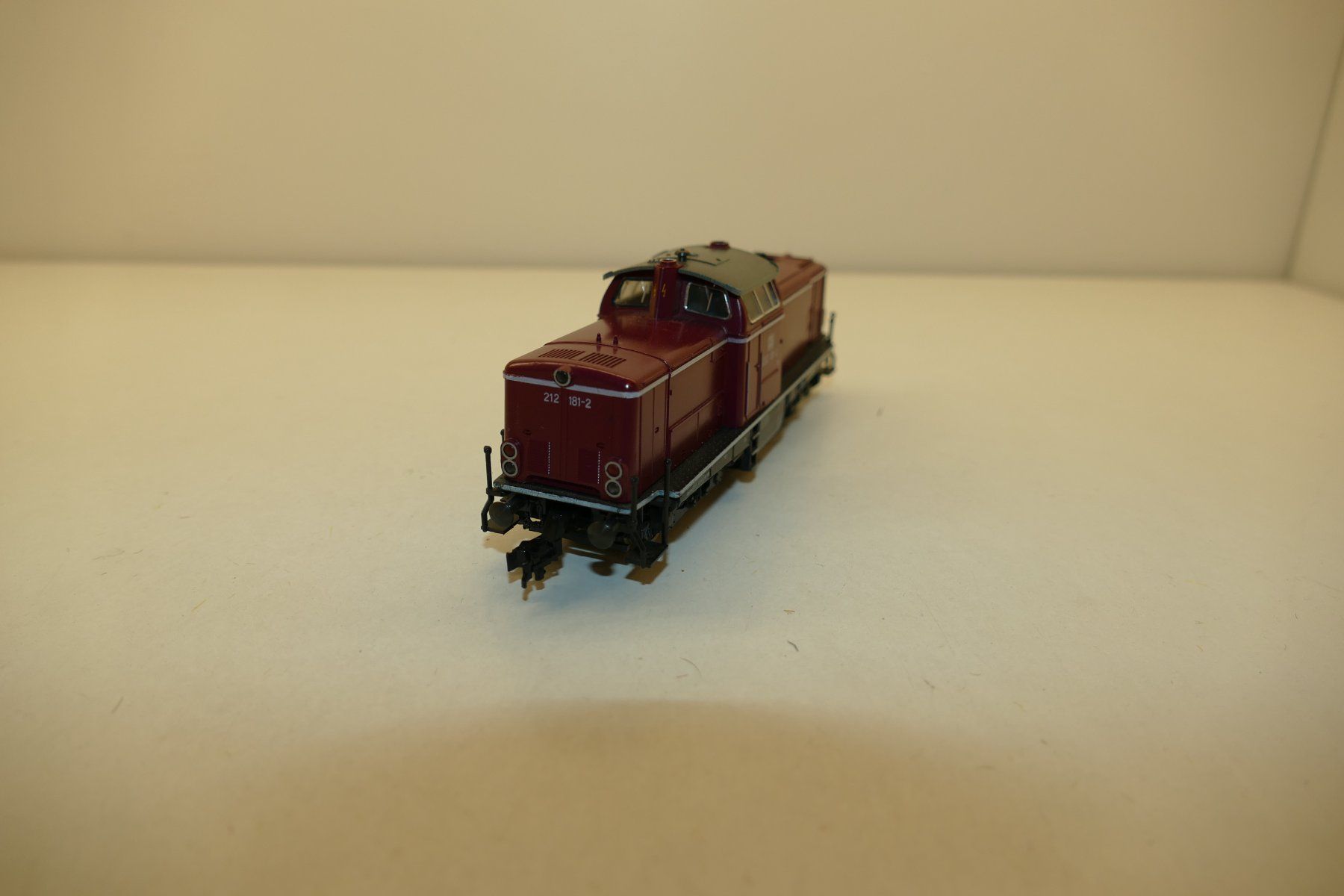 Fleischmann Modellini di ferrovie: Fleischmann H0: DB Diesellok BR212 – Usato da Niederhasli venduto da rail-duerst 4