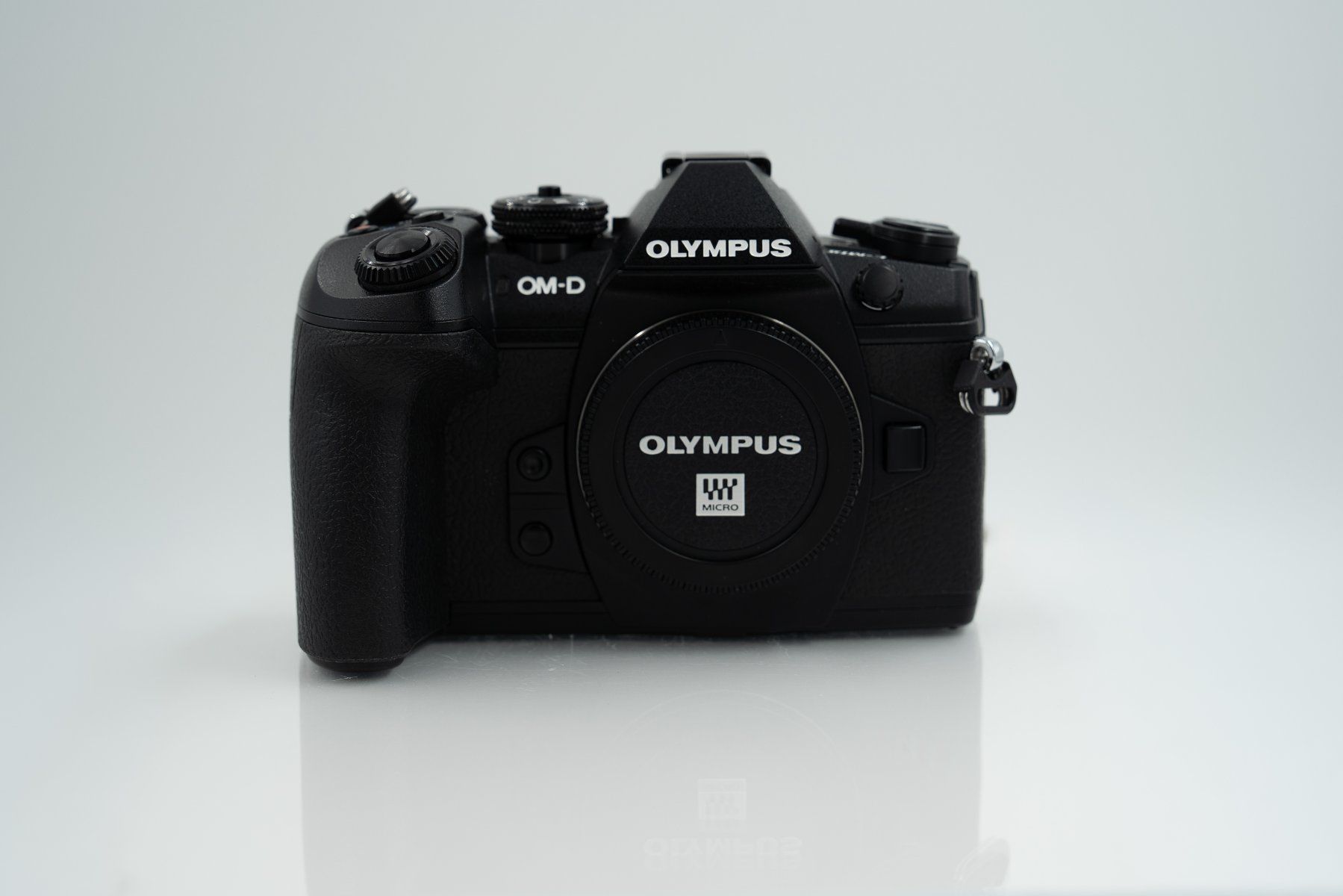 Olympus Fotocamera: Olympus OM-D E-M1 II – Nuovo (secondo la descrizione) da Baden venduto da Kovats