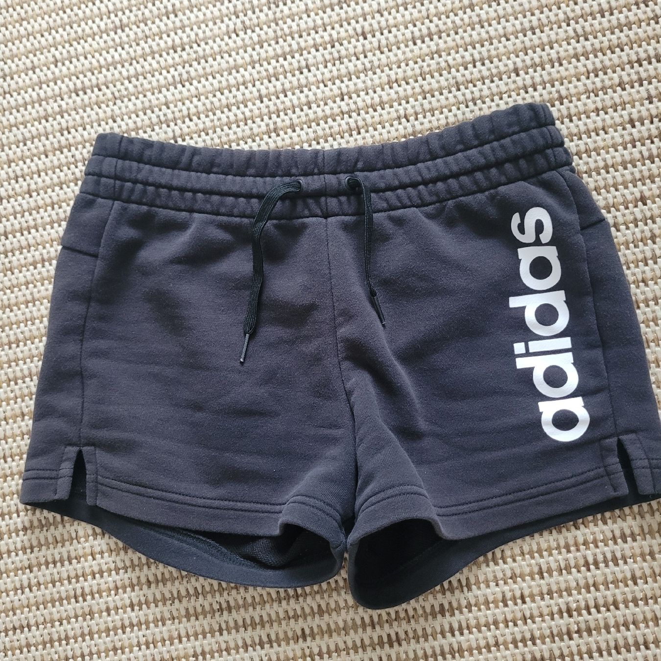 Adidas Hosen: ADIDAS Shorts noir taille XS  – Neu (gemäss Beschreibung) aus Genève von Tanaa_12 2