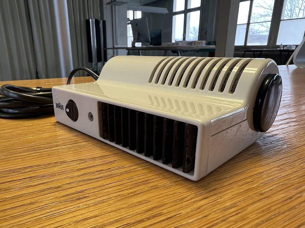 Asciugacapelli: Dieter Rams Haartrockner – Usato da Kreuzlingen venduto da polychromos 2