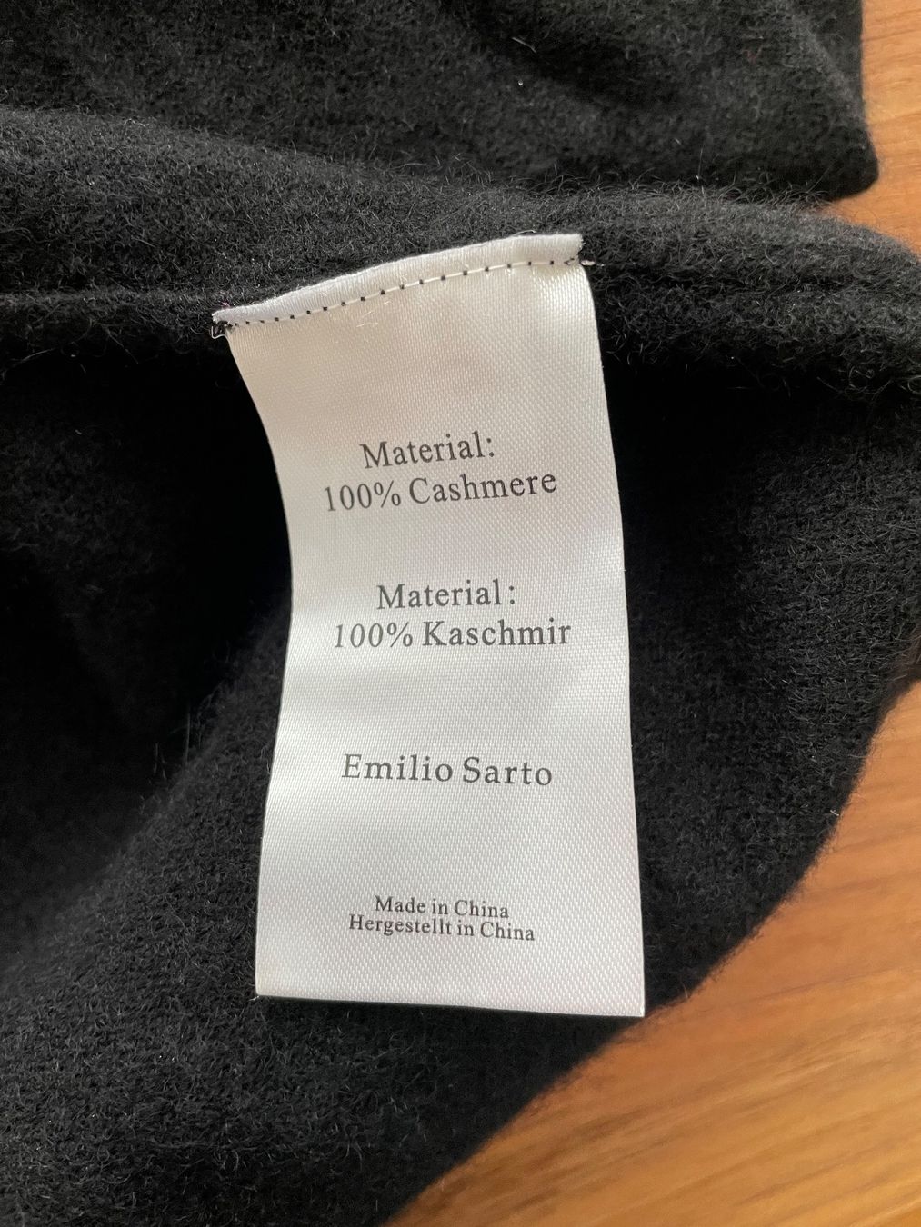 Maglioni & Felpe: Schwarzer Kaschmir Rollkragenpullover, Emilio Sarto, L – Nuovo (secondo la descrizione) da Unteriberg venduto da fae_2gz2 1