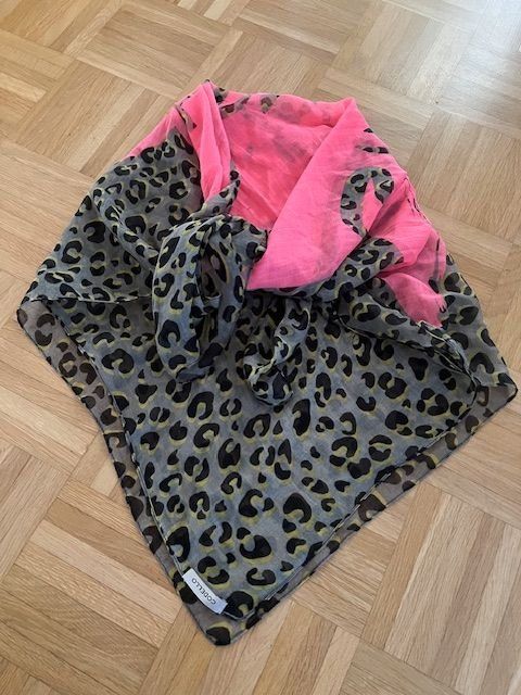 Codello Foulard & Sciarpe: "CODELLO" Schal, NEU! – Nuovo (secondo la descrizione) da Walenstadt venduto da ricamul 7