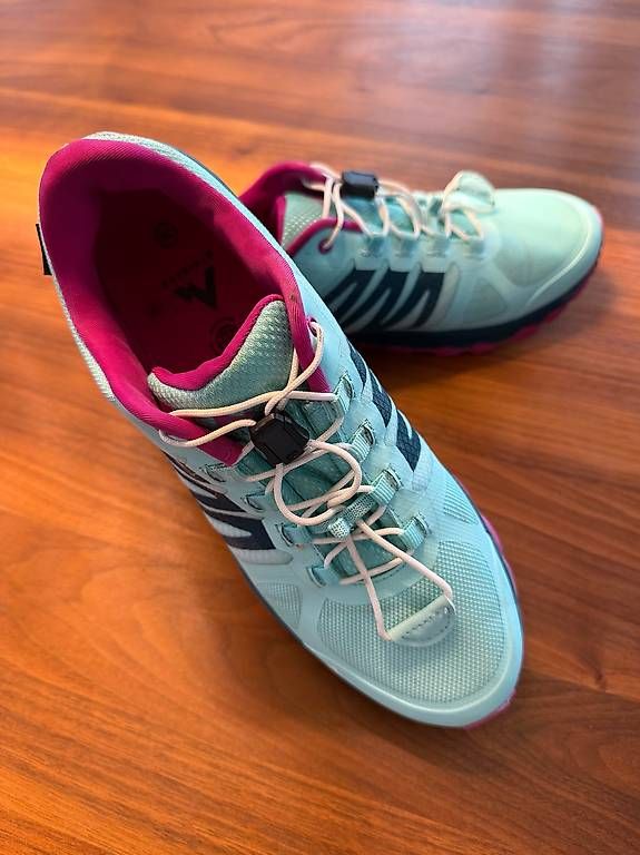 Mckinley Damenschuhe: Neue Trekkingschuhe Mc Kinley – Neu (gemäss Beschreibung) aus Wetzikon ZH von Similo331 1
