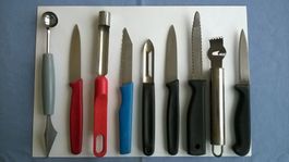 Couteau d'office, zesteur, économe,vide pomme ,9 Pieces