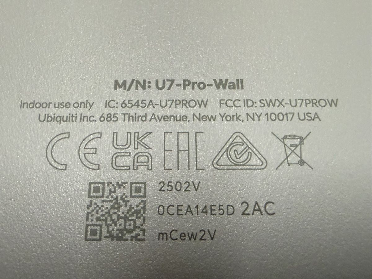 Ubiquiti Modem & Router: U7 Pro Wall – Nuovo (secondo la descrizione) da Hergiswil NW venduto da Guyleu 4